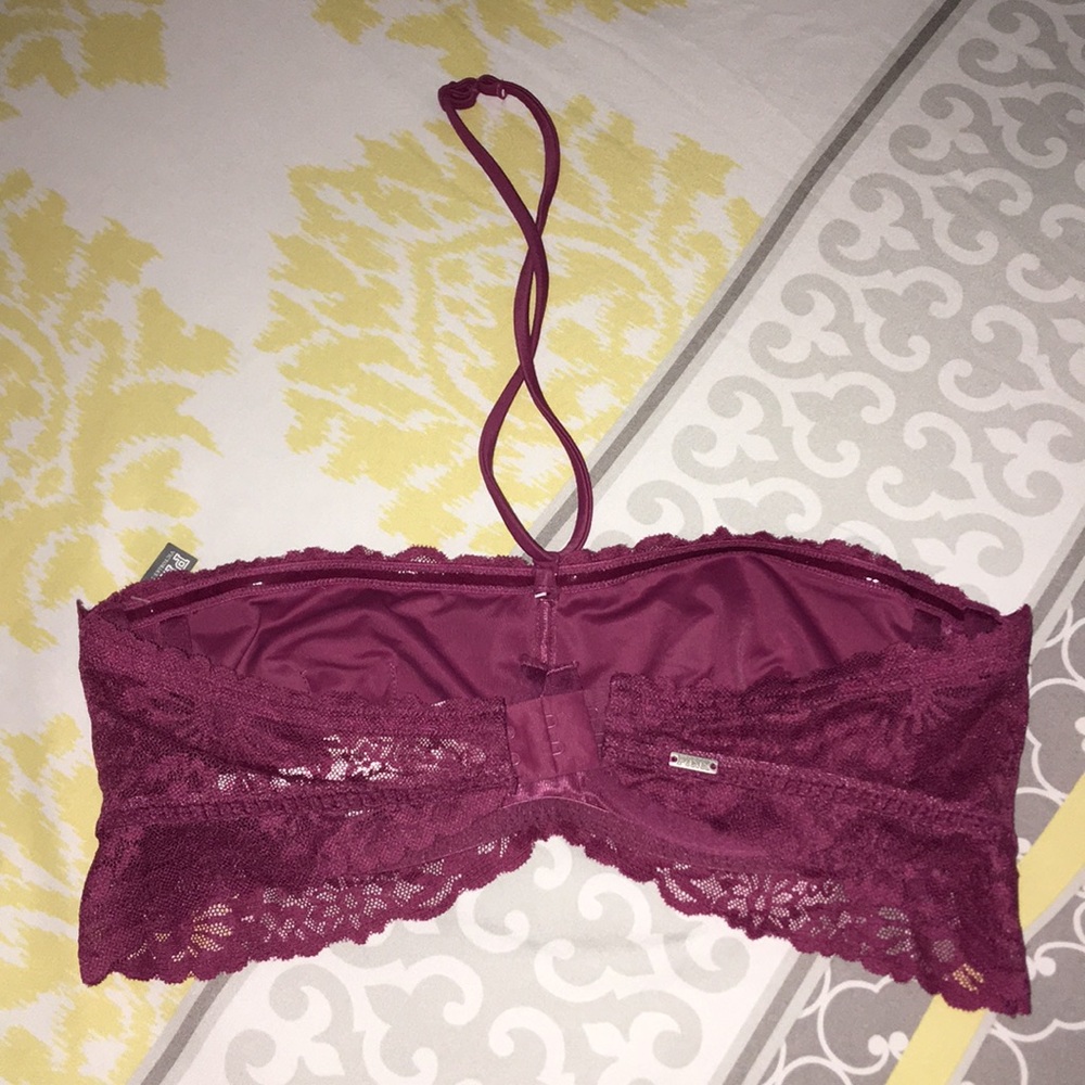 Victoria’s Secret - Picture 2 of 5